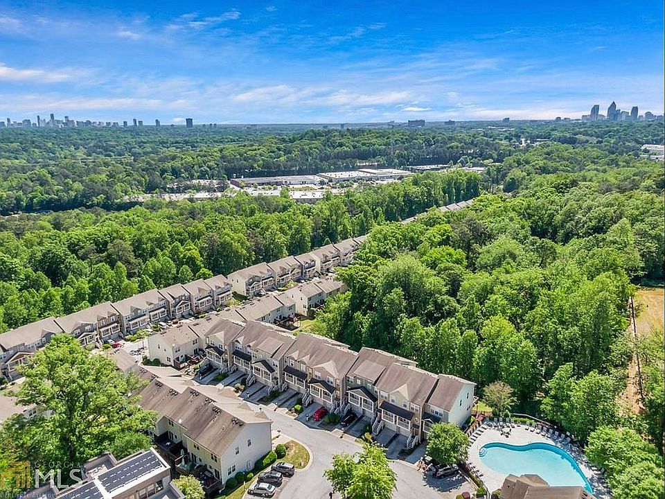 2nd image of 2055 Liberty Ct NW