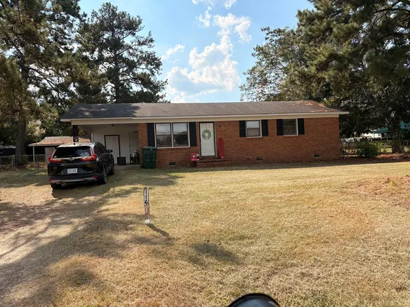 116 Maple St, Omega, GA 31775