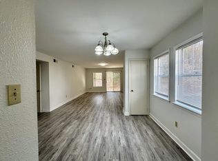 2514 Avent Ferry Rd APT 101, Raleigh, NC 27606