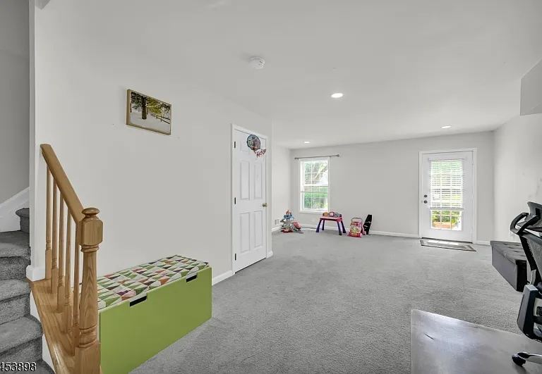 200 Barringer Dr — Photo 22