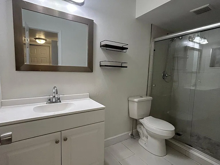 4115 S Semoran Blvd #16 — Photo 17