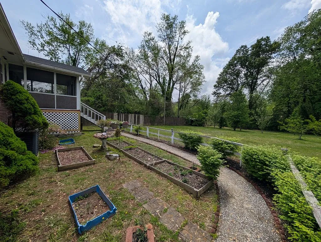 505 N Stanwood Ln — Photo 4