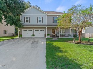 11 Mint Farm Dr, Beaufort, SC 29906