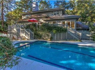 2 Wren Dr, Hilton Head Island, SC 29928