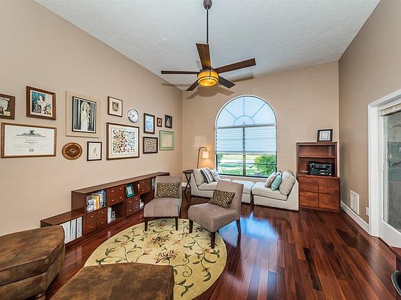 4th image of 2897 Oakridge Ct