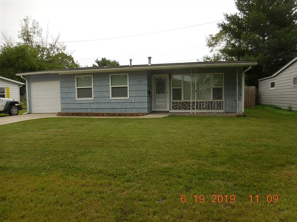 1st image of 310 Douglass Ct