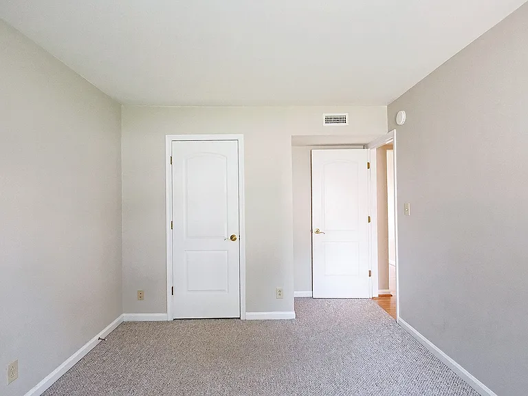 1223 Villa Ln #D — Photo 10