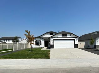 12344 Shadow River St, Caldwell, ID 83607