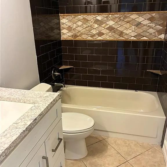 2074 Pine Isle Ln #2074 — Photo 14