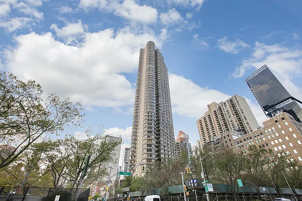 Rented by Oxford Property Group | media 16