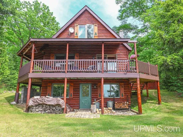 8949 Oo25, Garden, MI 49835