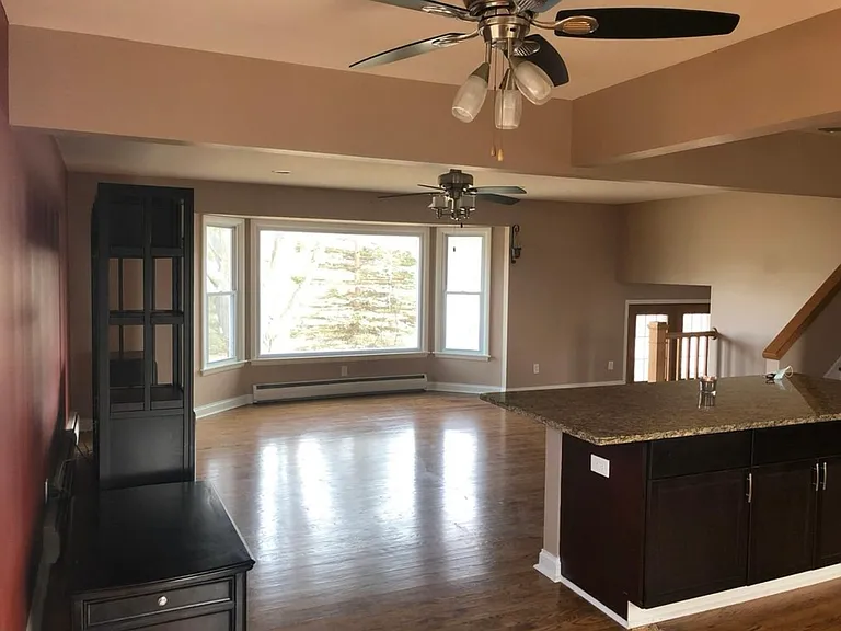 4575 Coral Dr — Photo 6