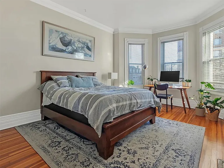 411 N Newstead Ave #2S — Photo 2