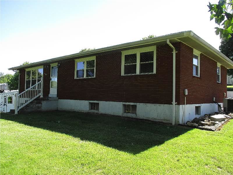 2nd image of 5110 N Highway 11 SE