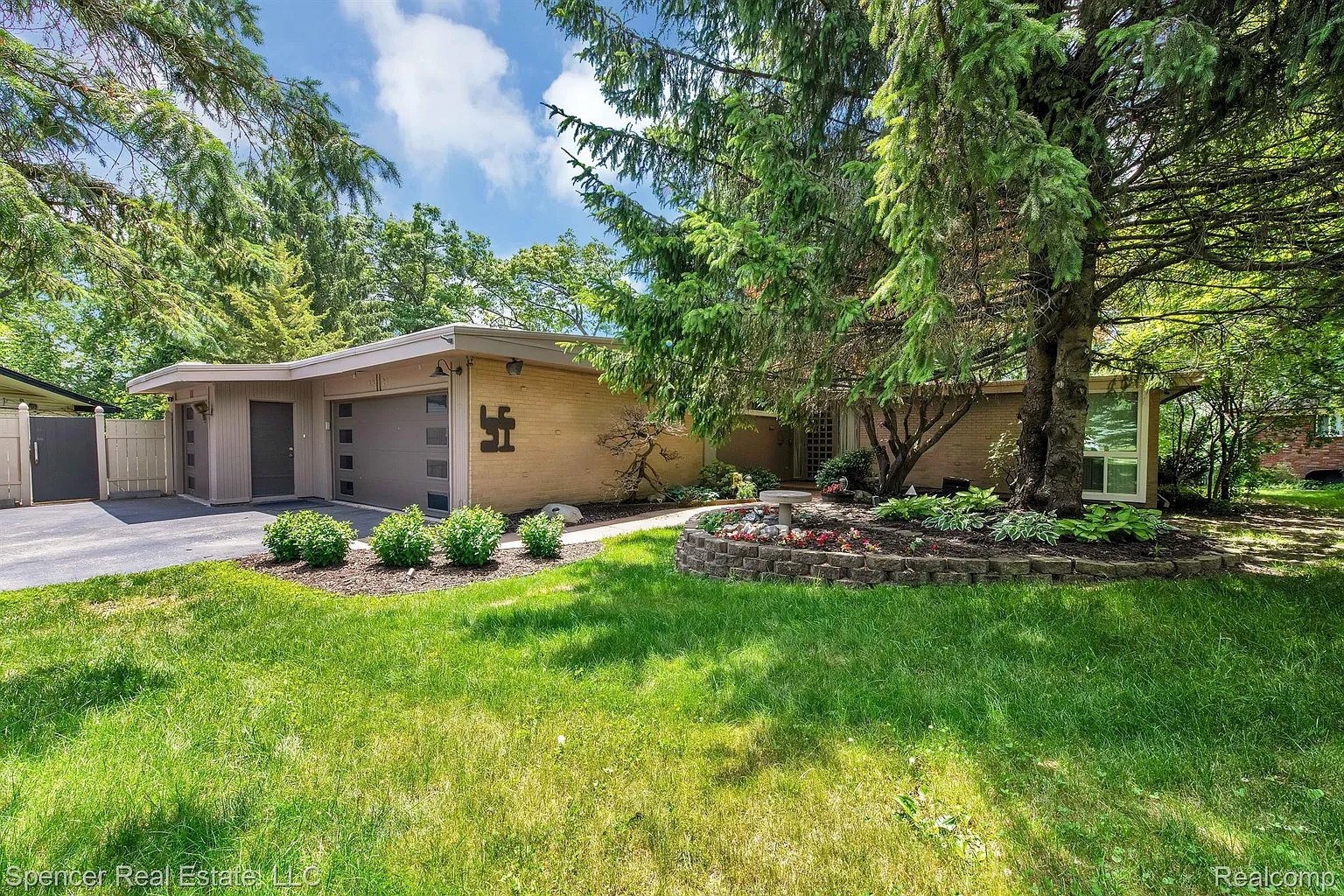6521 Waterford Hill Ter photo 1
