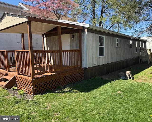 1104 W Elm Ave photo 1