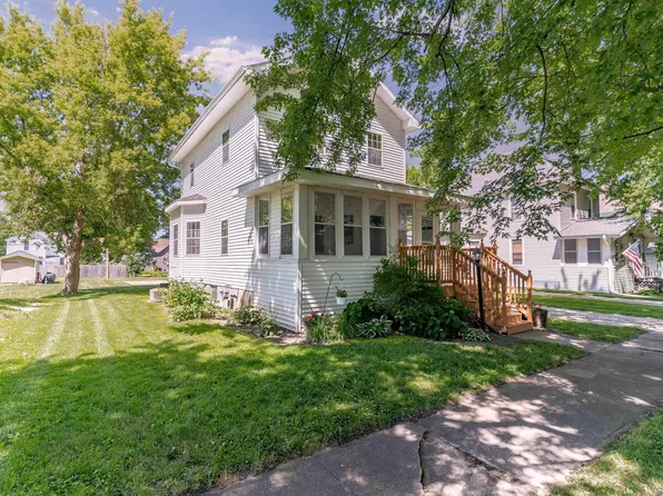 109 Randall St, Reinbeck, IA 50669