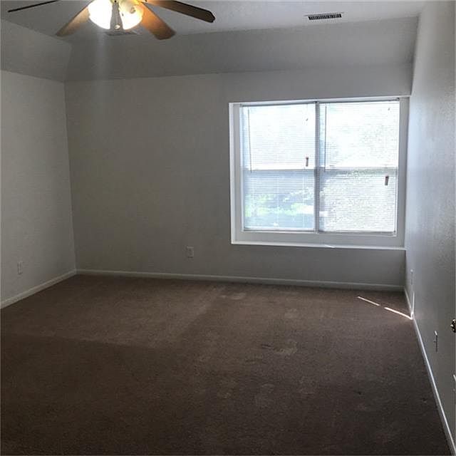 1st image of 1215 Blackberry Hollow Dr