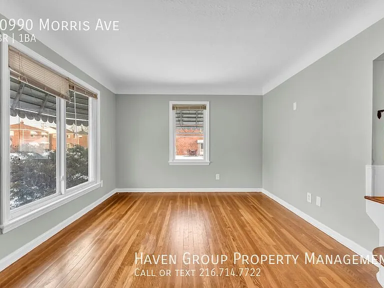 20990 Morris Ave — Photo 6