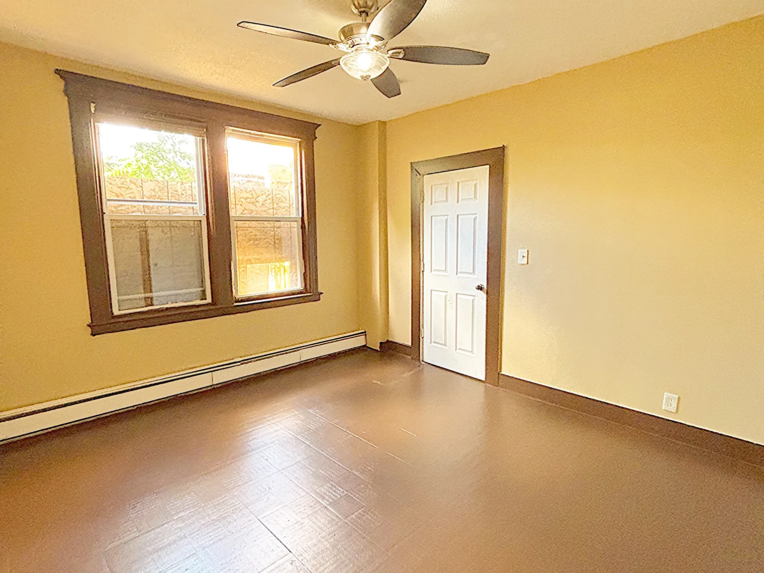 128 Madison St — Photo 4