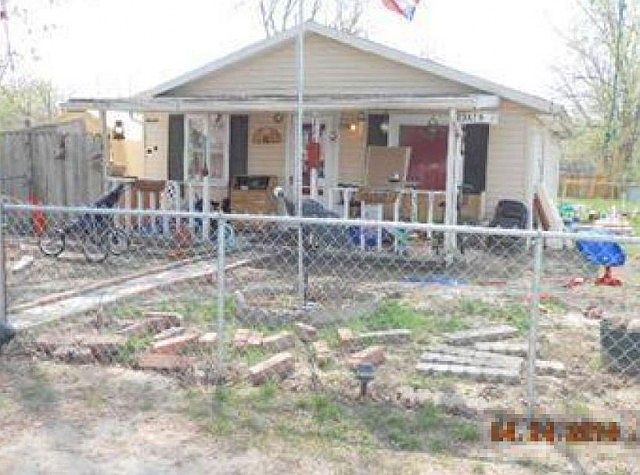 1st image of 1525 Standish Ave
