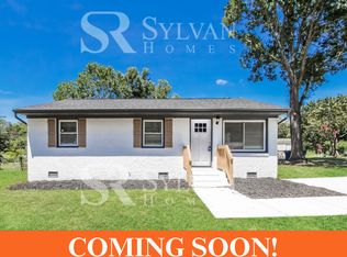 5016 Potter Rd, Matthews, NC 28104