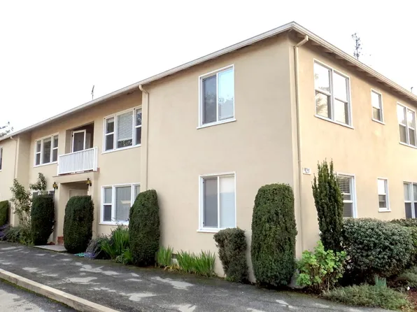 925 Oak Ln, Menlo Park, CA 94025