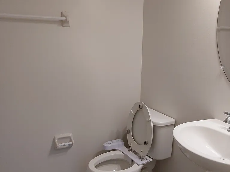 143 Nelson Ln #1 — Photo 9