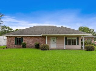 200 University Dr, Lake Charles, LA 70605