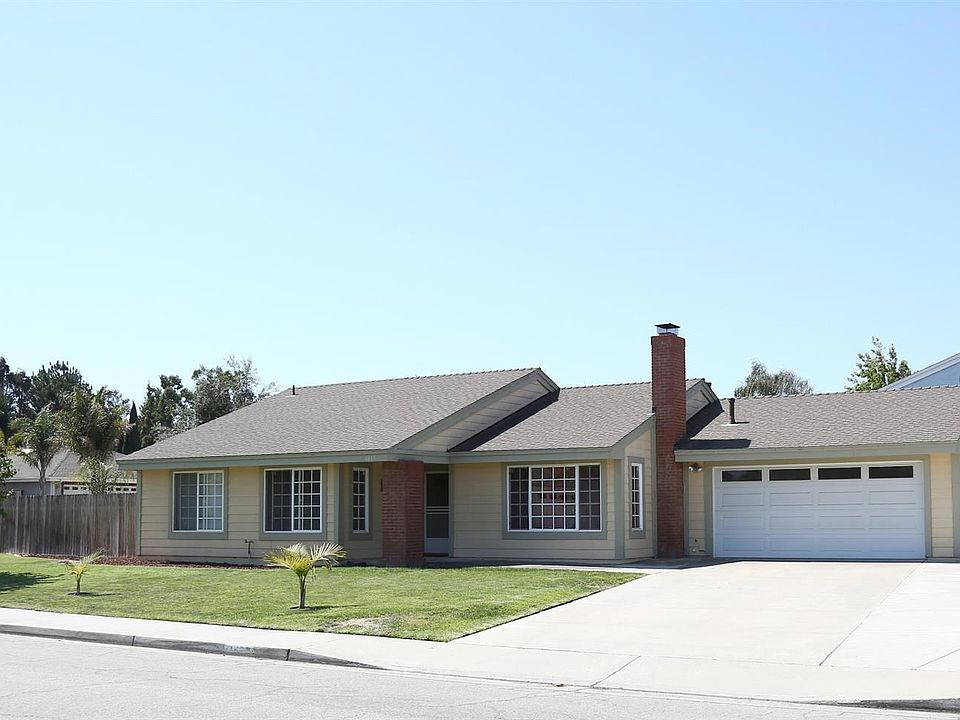 1st image of 4445 Village Knoll Dr