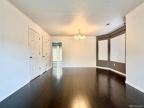 5th image of 2263 Quartz Street