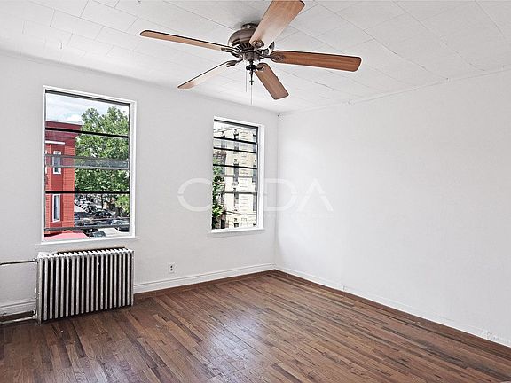 3rd image of 184 Norman Ave #3A