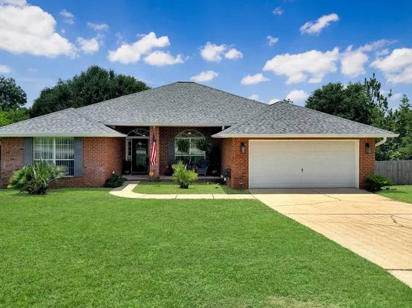 221 Citadel Ln, Crestview, FL 32536
