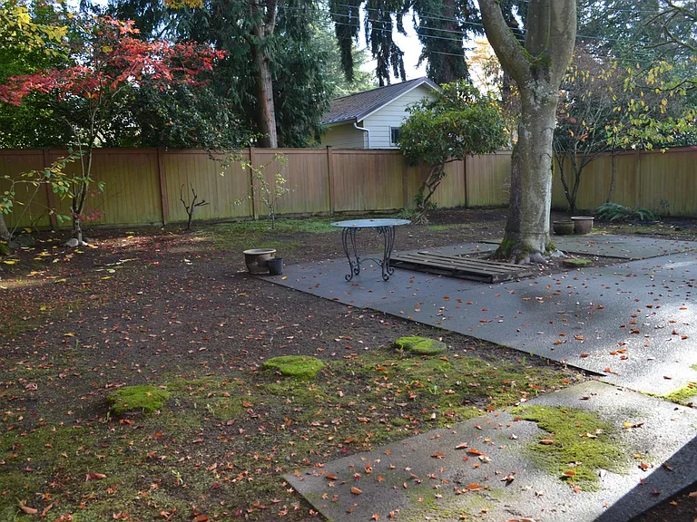 8050 36th Ave NE — Photo 5