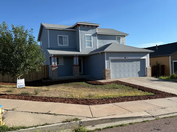 1110 Lords Hill Dr, Fountain, CO 80817
