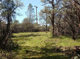 11420 Cactus Ln, Redding, CA 96003