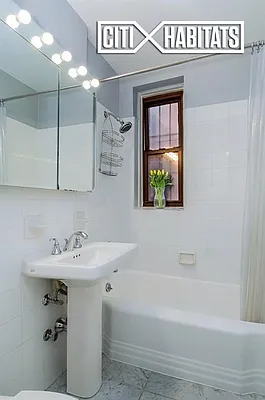 Sold by Citi Habitats | media 22