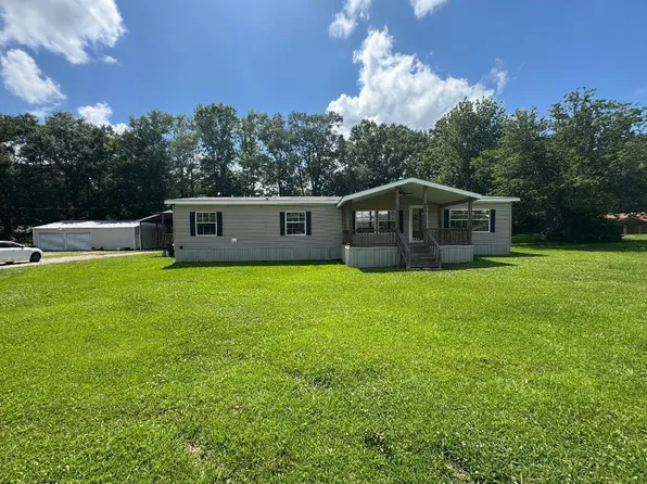 405 E Main St, Sandersville, MS 39477