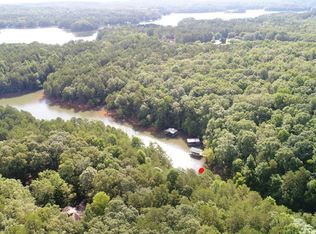 209 Laura Dr, Martin, GA 30557