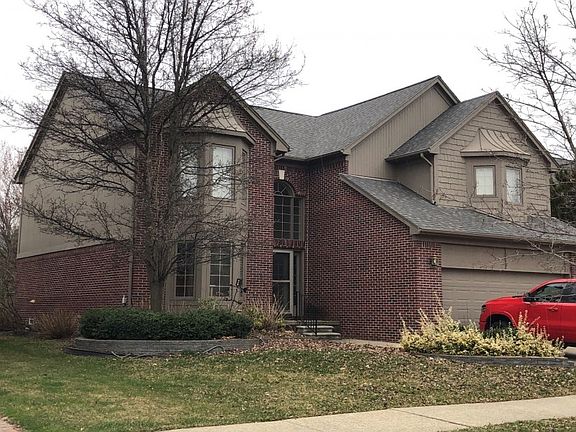 3rd image of 57421 Breckenridge Dr
