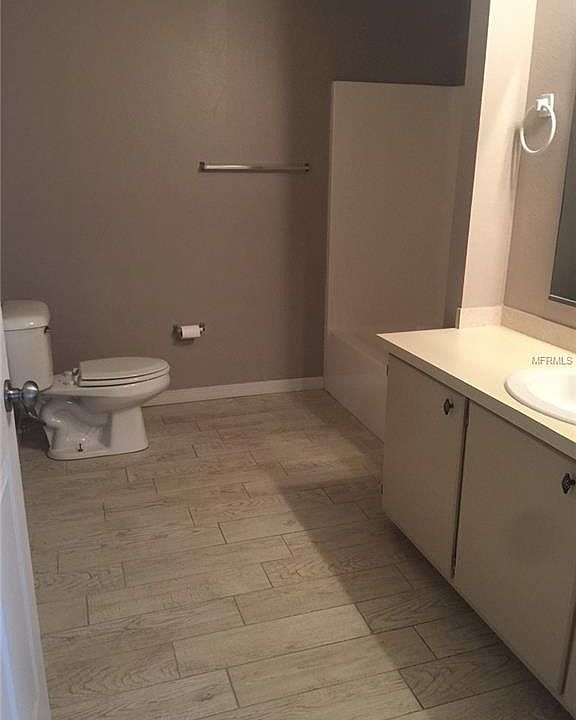 2nd image of 4733 6th St