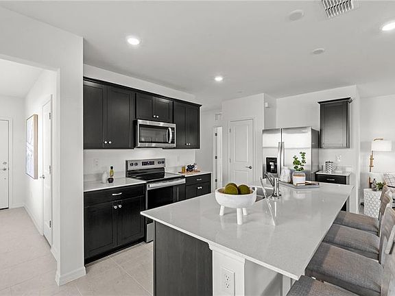 3rd image of 270 Silent Lake DR