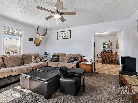 5th image of 416 12th Ave N