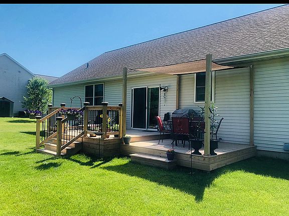 3rd image of 1541 Fetke Dr