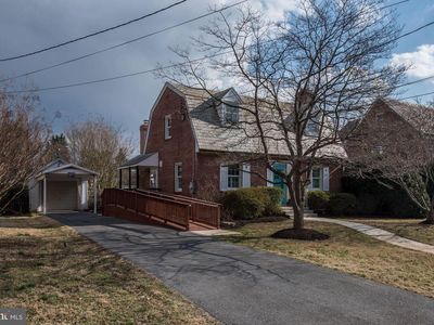 2016 Lanier Dr, Silver Spring, MD, 20910