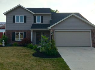 15007 Towne Gardens Dr, Huntertown, IN 46748