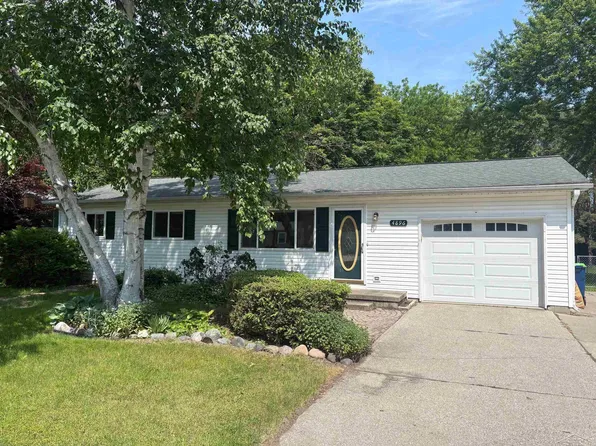 4896 Cherokee Rd, Saginaw, MI 48604