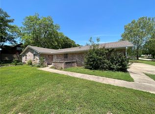 42 Cherokee St, Shawnee, OK 74801