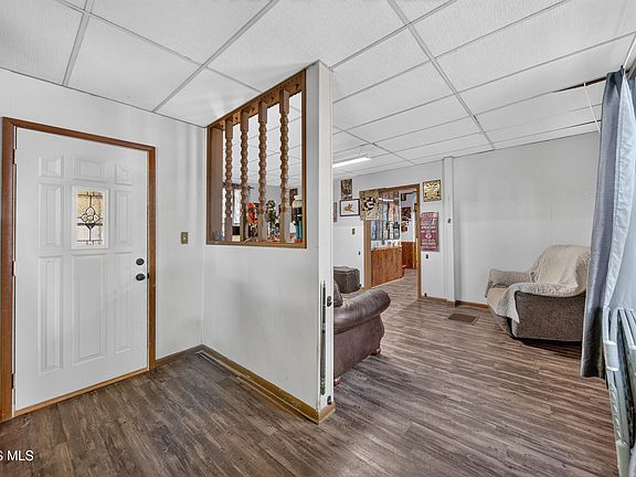 4th image of 820 Cory St