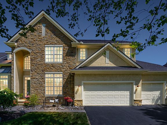 3rd image of 6636 Dalmore Ln